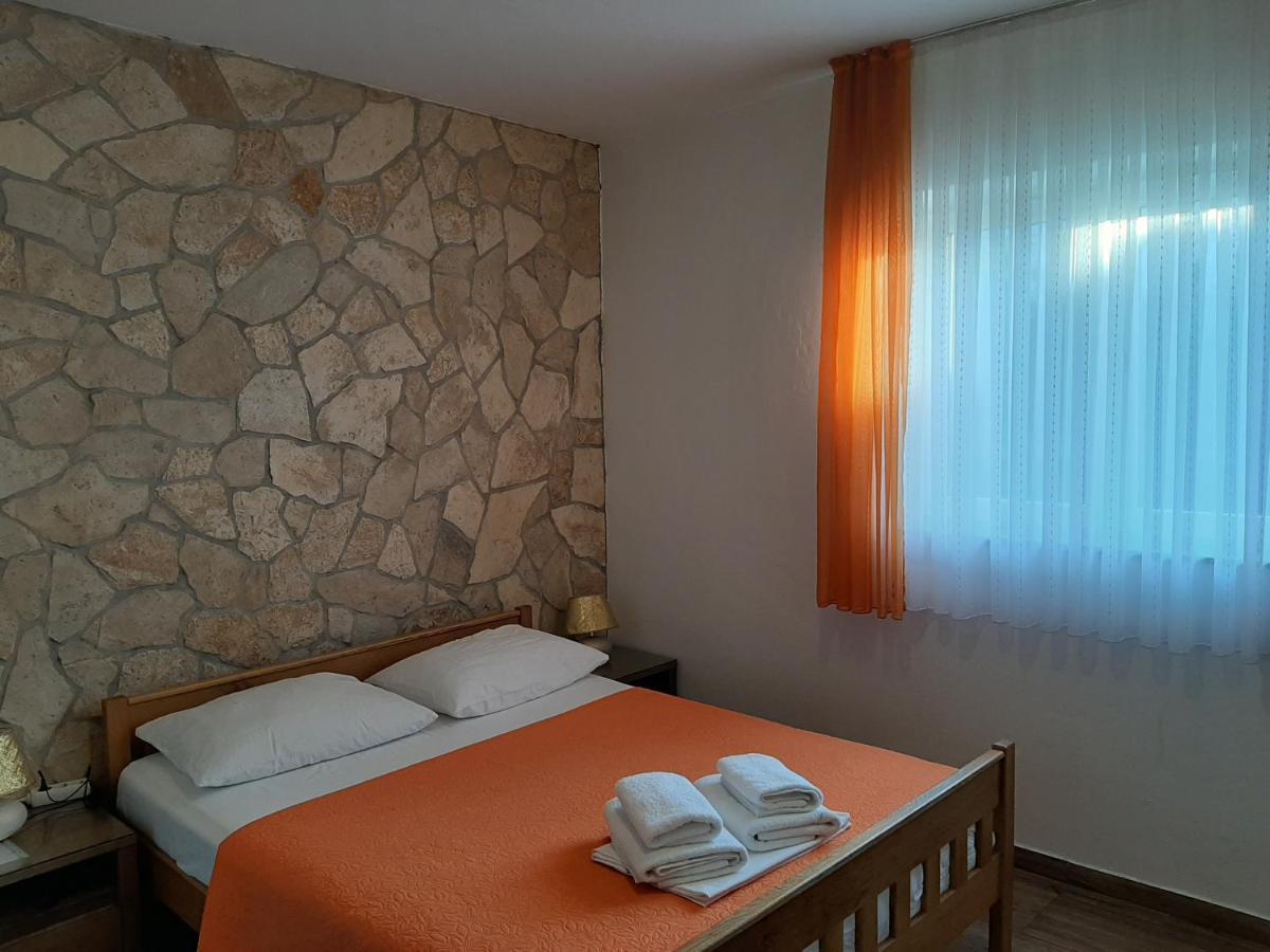 Guest House Renata Zadar Eksteriør bilde