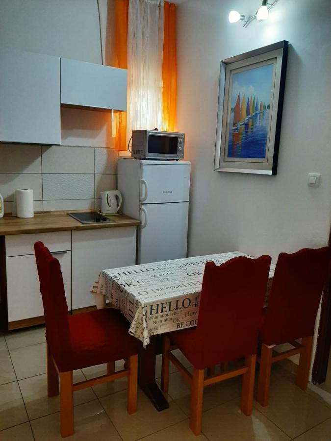 Guest House Renata Zadar Eksteriør bilde