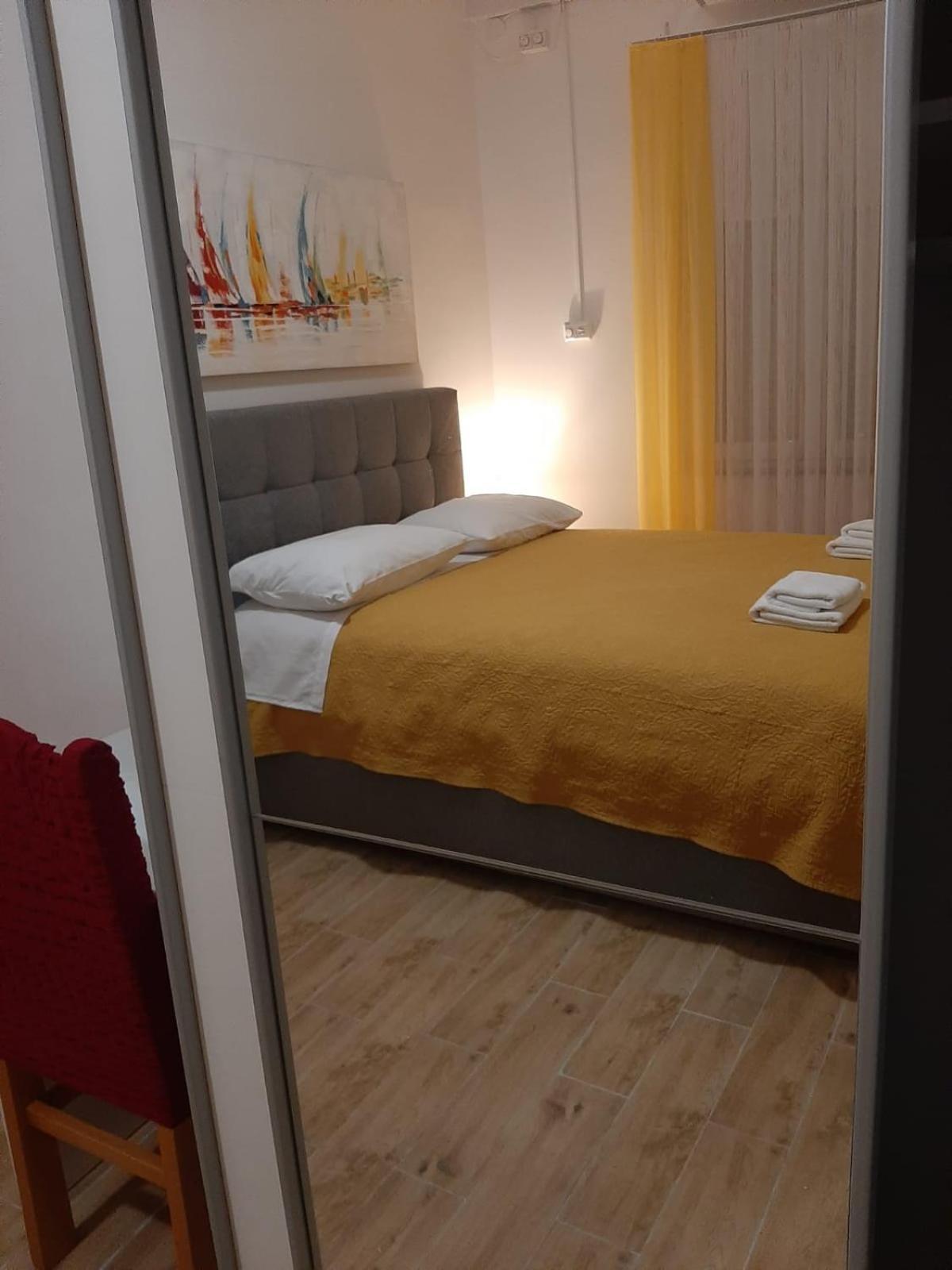 Guest House Renata Zadar Eksteriør bilde
